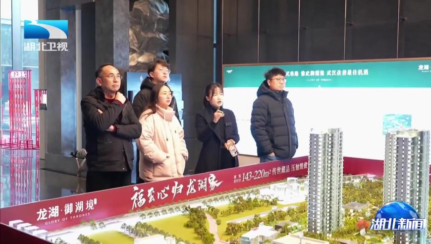 “丧尸烟弹”侵袭台湾校园,2025年香港马开奖记录,前瞻性战略落实探讨_开发版V14.27